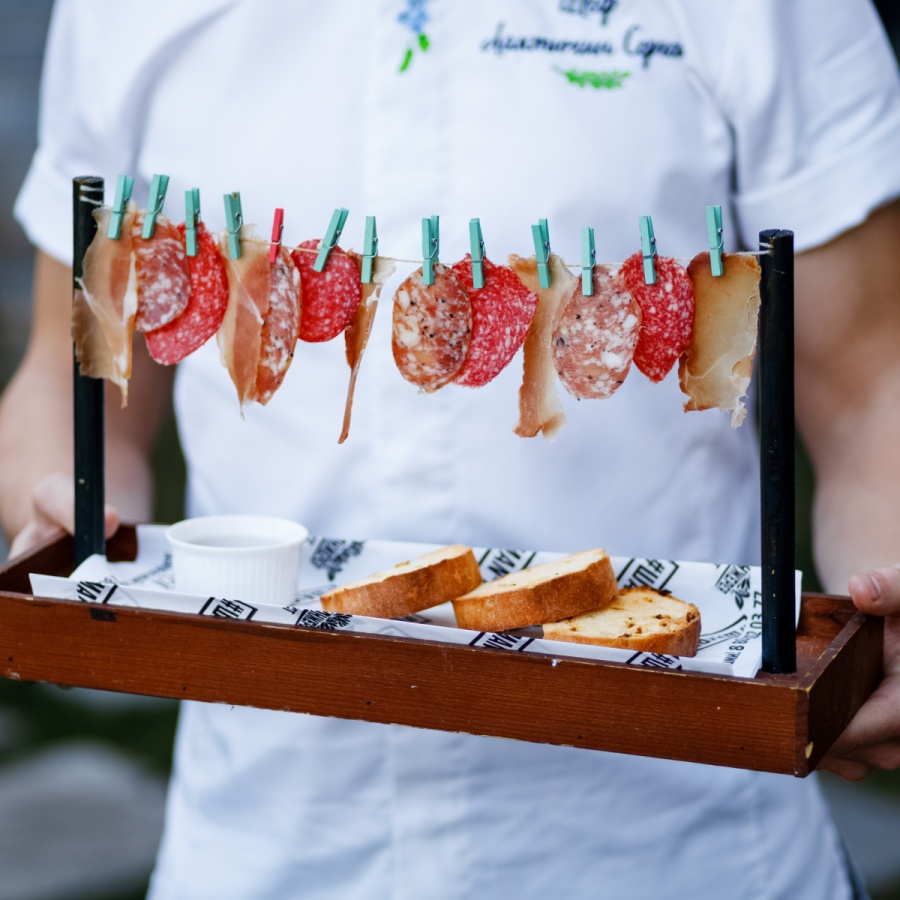 Вешалка мясная