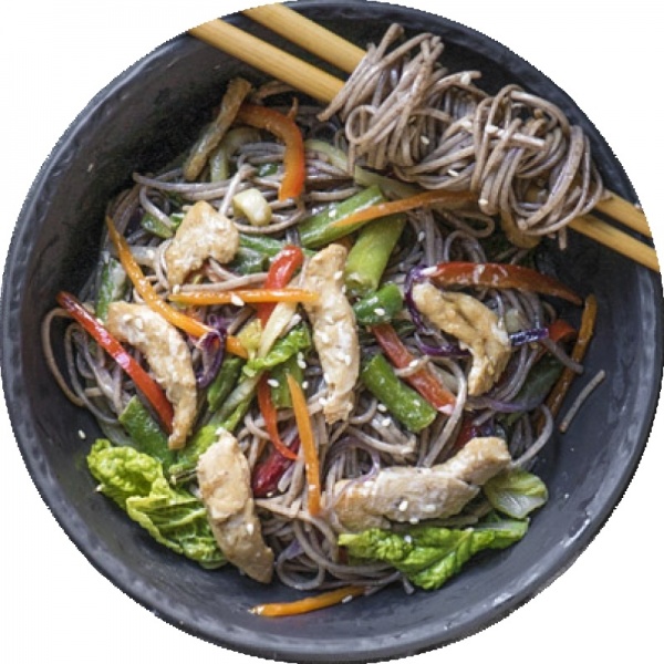 Гречневая лапша с курицей